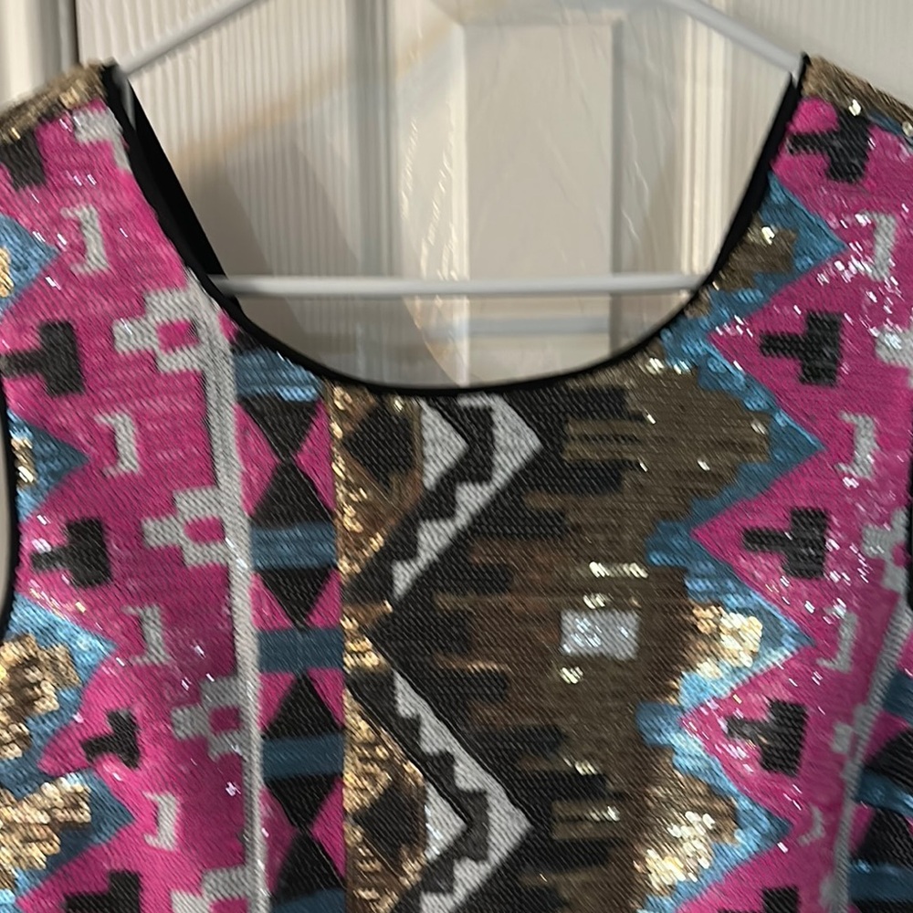 Sequin Geometric Pattern Dress - Picture 4 of 6